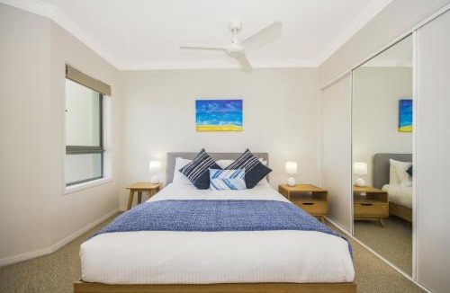 Yamba Apartment | Breakers Unit 2 12- Stone Real Estate Yamba