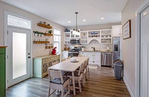 Ottawa House | Breathtaking River View