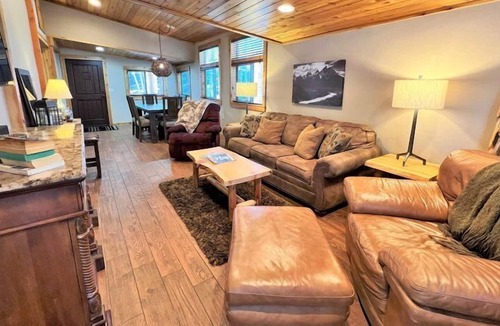 The Highlands House | Breckenridge Chalet Escape