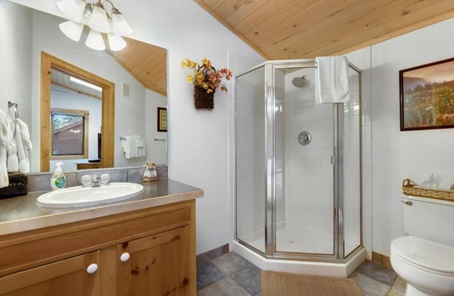 Fall River Estates Apartment | Bugle Pointe A09 by Estes Park Condos