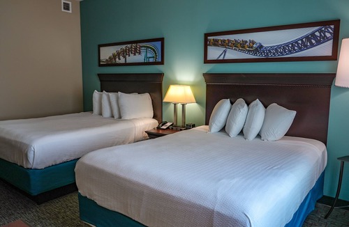 Sandusky Hotel | Cedar Point's Express Hotel