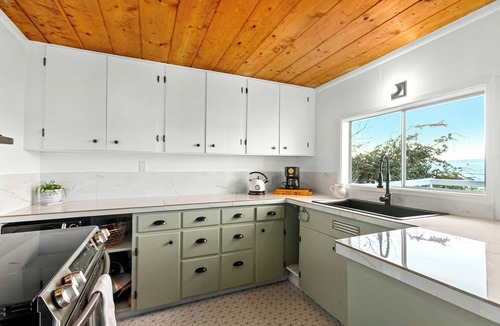 Tacoma House | 'Cedar & Sage' Waterfront Cottage on Puget Sound
