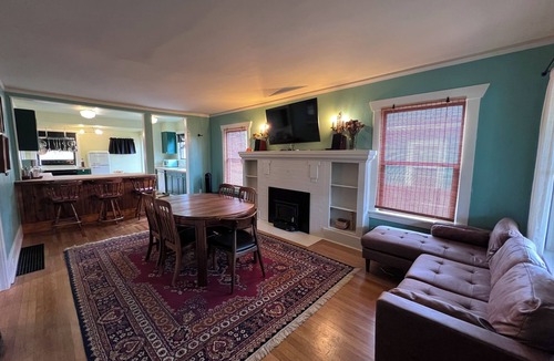 Madrona House | Centrally located 3 bedroom 2 bathroom craftsman home.
