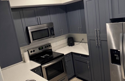 George Bush Park/Eldridge Apartment | Charming 2-bedroom apartment in perfect Houston with 2 pool view balconies