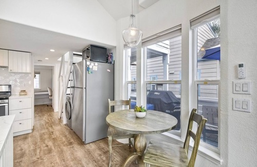 Leucadia House | Charming 2bed/1.5bath w/double deck updated mobile home in fabulous Leucadia!