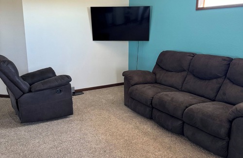 Box Elder House | Charming 3-bedroom house with AC and WiFi in Box Elder.
