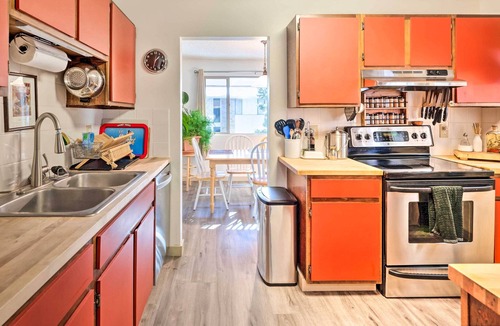 Park East Condo | Charming Boulder Condo < 4 Mi to Downtown!