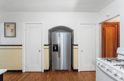 The Southampton House | Charming bungalow South St Louis : Accessible features!