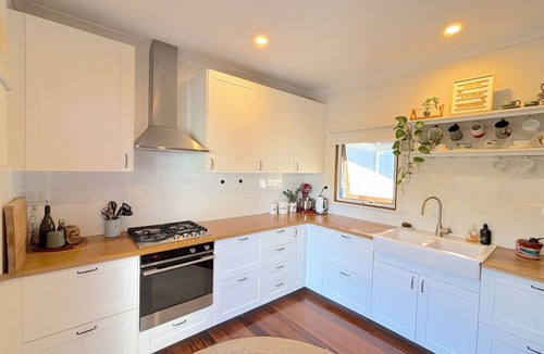 Hilton House | Charming Hilton Cottage- 8 minutes from Fremantle