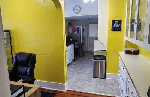Mount Dora House | Charming Mt Dora 2 Bedroom Home - 1 mile from Historic Downtown!