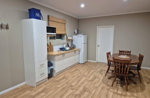 Sandy Gully Apartment | Charming studio with AC in Sandy Gully