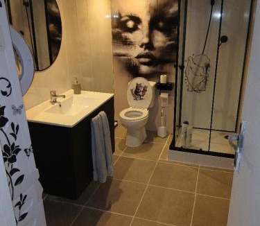Dirinon Apartment | Chez vous