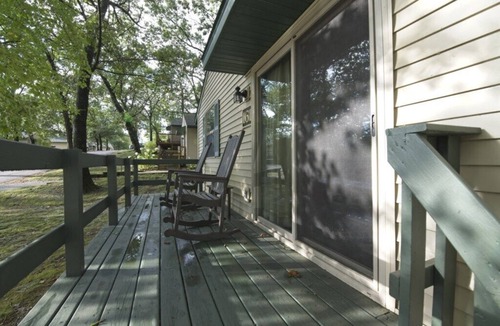 Wisconsin Dells Cottage | Christmas Mountain Village™ - 2 Bedroom Cottage