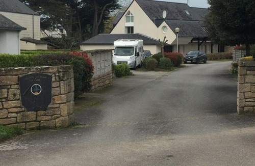 Carnac Apartment | Clair De Lune