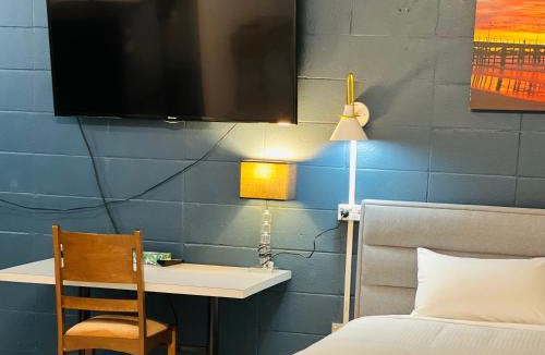 North Boambee Valley Hotel | Coffs Windmill Motel