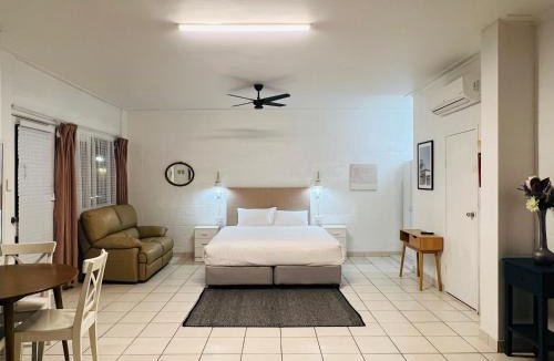 North Boambee Valley Hotel | Coffs Windmill Motel