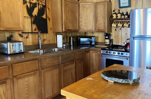 Ely Cabin | Comfortable & Beautiful Cabin Just Yards From ATV and Snowmobile Trails