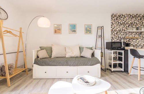 Saint-Come-du-Mont Apartment | Comfortable studio for 2 in the heart of the Cotentin Marshes