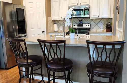 Alden Bridge House | Comfortable, spacious townhome on quiet street. Master on main floor.