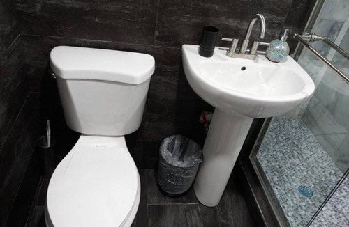 Dupont House | CONFORTABLE SUITE