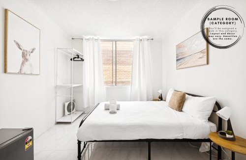 Cabramatta House | Convenient Double Stay in Vibrant Cabramatta - Shared Bathroom