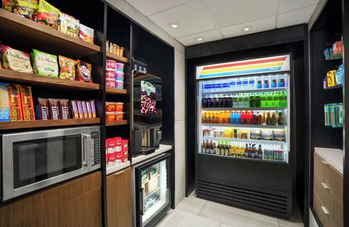 Bedford Park Hotel | Courtyard by Marriott Chicago Midway Airport