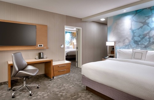 Hawthorne Hotel | Courtyard by Marriott Los Angeles LAX/Hawthorne