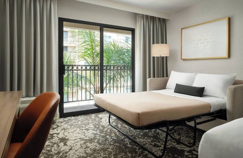 Old Pasadena Hotel | Courtyard by Marriott Pasadena/Old Town