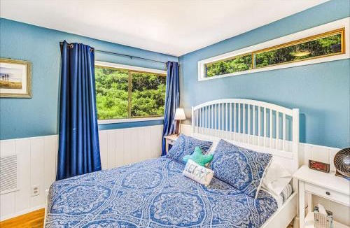 Copalis Beach House | Cozy Copalis Beach Cottage Escape