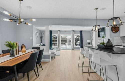 Kitchener House | Cozy Kitchener-Waterloo Home