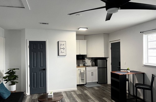 Spring Hill Apartment | Cozy Private Guest Suite