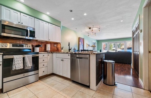 Eagle-Vail Condo | Cozy Secluded EagleVail 2BD/2BA On Golf Course