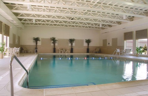 Alsip Hotel | DoubleTree by Hilton Chicago/Alsip