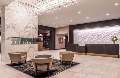 Lafayette Hotel | Doubletree By Hilton Lafayette East