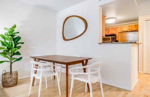Downtown Seattle Apartment | Downtown Dream