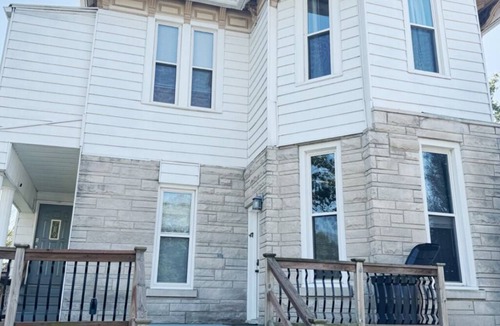 Evansville Apartment | Downtown EVV Studio/Chandler C