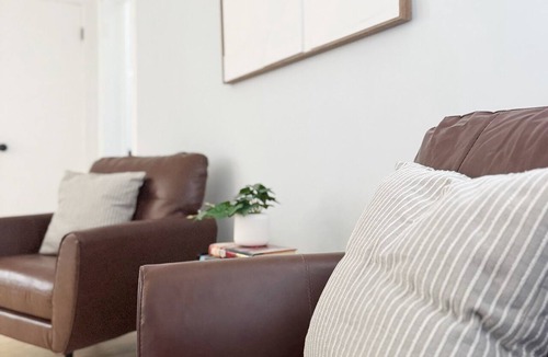 Evansville Apartment | Downtown EVV Studio/Chandler C