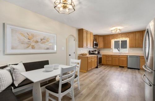 Windsor House | Downtown Windsor Home with Hot Tub and Pool Table