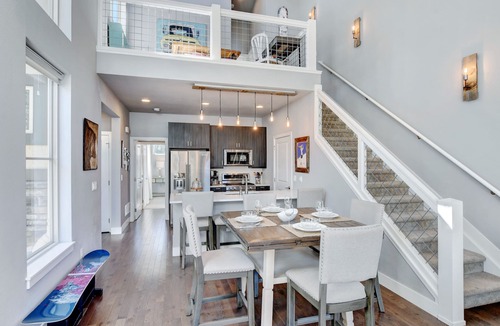 Rendezvous House | Downtown WP Cabin 40 I Great Views I Hot Tub I Discounted Attractions