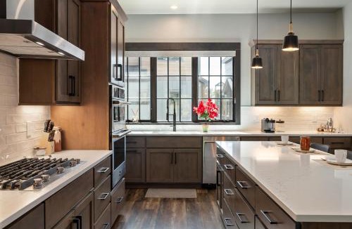 Winter Park House | Downtown WP River Front Villa 92 I Rooftop Lounge I Hot Tub I Great Views I Activity Program