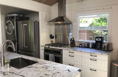 Winslow House | Eagle Harbor View Cottage