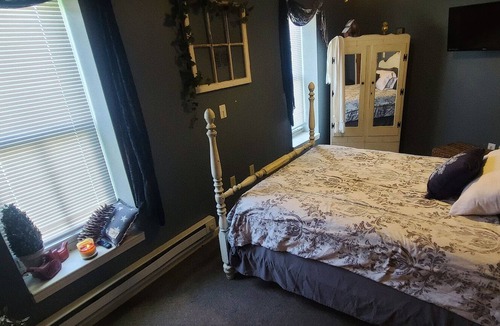 Linn Bed & Breakfast | Ely Manor