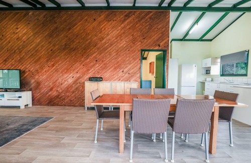 Seventeen Seventy House | Endeavour: Rustic Two-Bedroom Home With Stunning Ocean & 1770 Headland Views