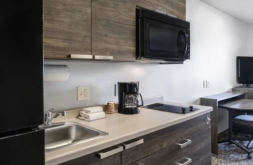 St. Joseph Hotel | Enjoy Convenience & Peace at a Room w/Full Kitchen Setup Close to Attractions