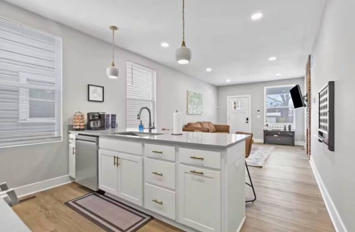 Livingston Park Apartment | Entire Complex/2 homes side by side!