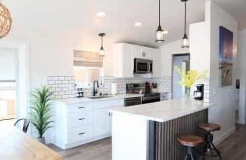 Parker Strip House | Everything & More at River Front 95! Dock, Bar