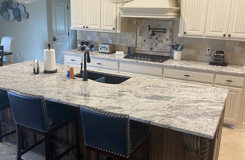 Broken Arrow House | Executive Home near Hard Rock Hotel Casino