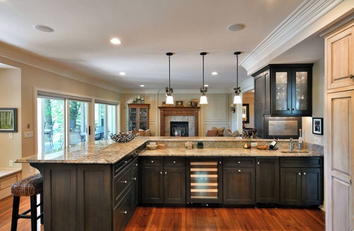Sarona House | Executive Home With Golf Course Out Front and Lake In The Back- Amazing doesn't describe it