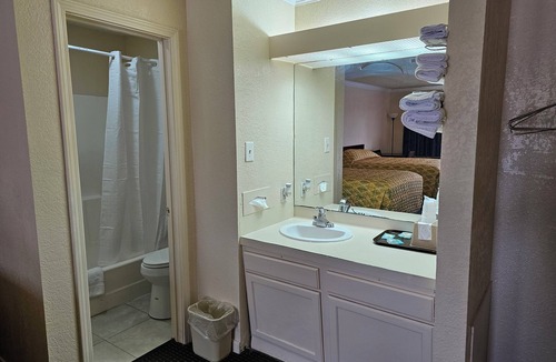 Comfort Hotel | Executive Inn