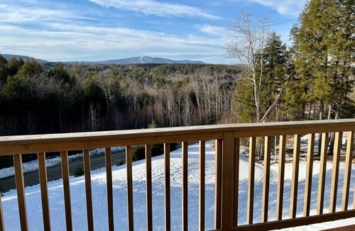 Stratton Mountain House | Family Friendly Stratton Home for All Seasons, 7 min to ski mountain
